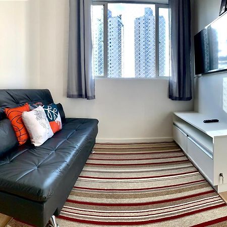 505 - Lindo Apartamento 1 Quarto decorado no Bigorrilho com todos utensilios. Ótima lozalização. Curitiba Exterior foto
