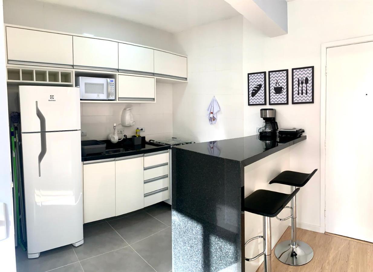505 - Lindo Apartamento 1 Quarto decorado no Bigorrilho com todos utensilios. Ótima lozalização. Curitiba Exterior foto