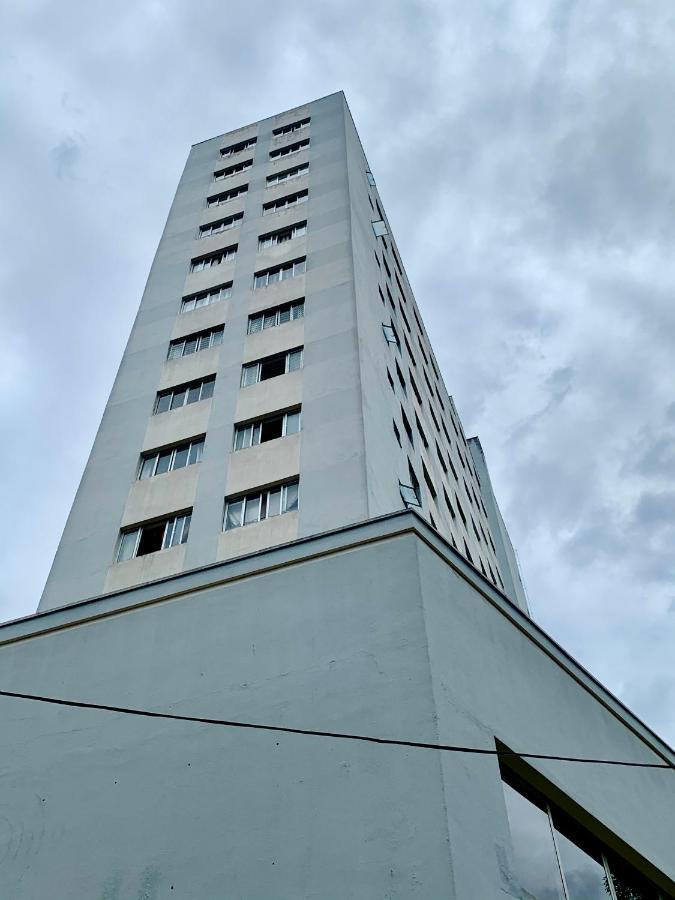 505 - Lindo Apartamento 1 Quarto decorado no Bigorrilho com todos utensilios. Ótima lozalização. Curitiba Exterior foto
