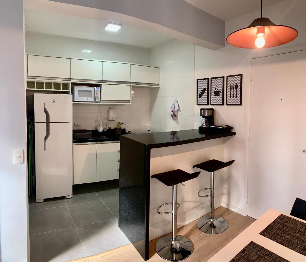 505 - Lindo Apartamento 1 Quarto decorado no Bigorrilho com todos utensilios. Ótima lozalização. Curitiba Exterior foto