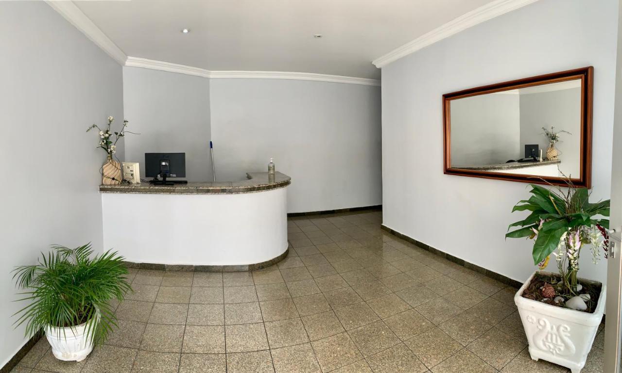 505 - Lindo Apartamento 1 Quarto decorado no Bigorrilho com todos utensilios. Ótima lozalização. Curitiba Exterior foto