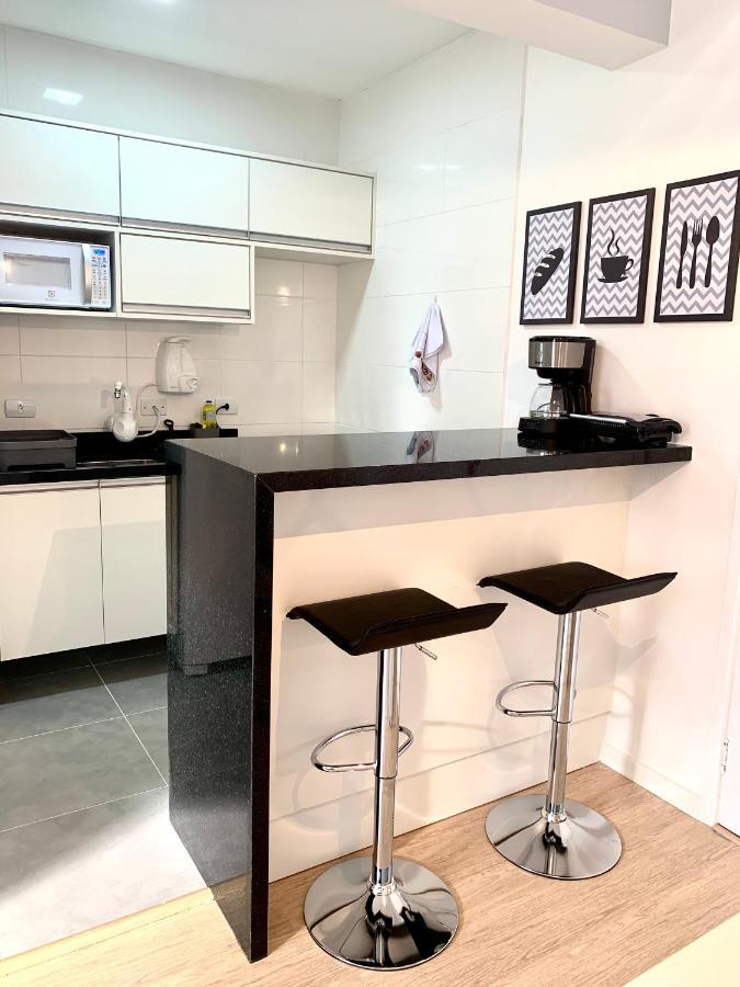 505 - Lindo Apartamento 1 Quarto decorado no Bigorrilho com todos utensilios. Ótima lozalização. Curitiba Exterior foto